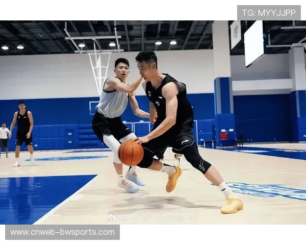 球员社交媒体分享训练日常，粉丝互动增强亲和力