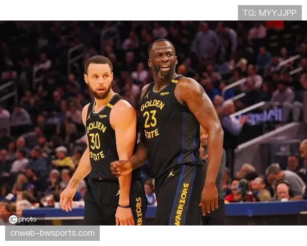 波杰姆斯基顶替格林首发，勇士调整阵容见成效