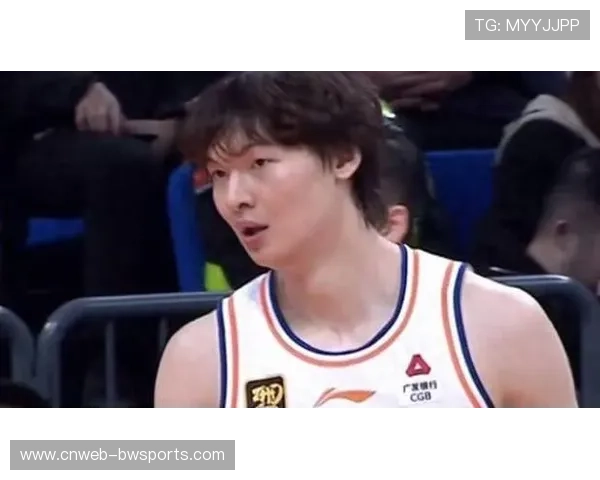 王哲林16分11篮板两双，上海防守制胜逆转新疆