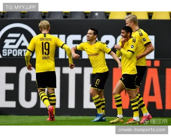 多特蒙德后防线遭遇伤病潮，四名中卫缺阵对阵亚特兰大